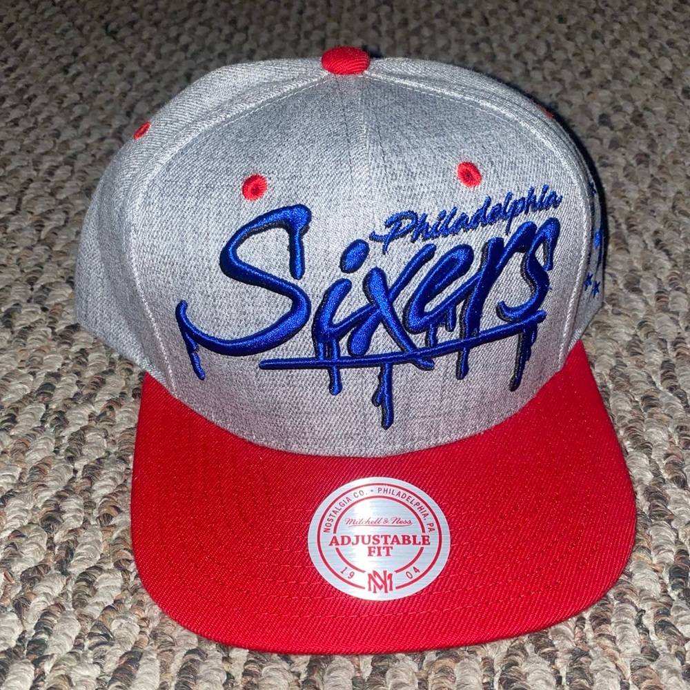 Mitchell & Ness Philadelphia 76ers SnapBack (NEVER WORN) Sixers NBA